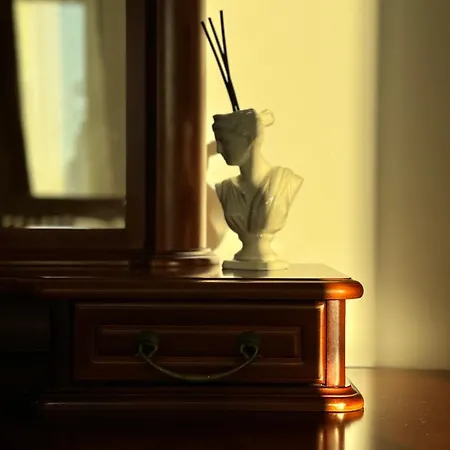 شقة Stylish Antique By The Black Sea *